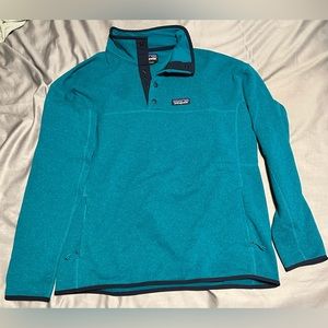 Patagonia L Sweatshirt
